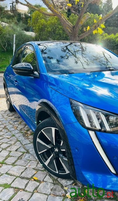 2021' Peugeot e-208 Ver-Gt photo #4