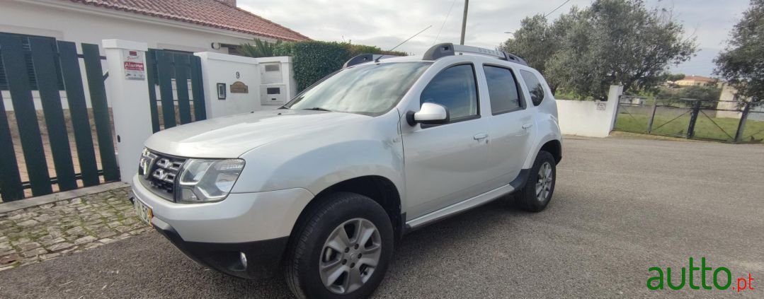 2016' Dacia Duster photo #3