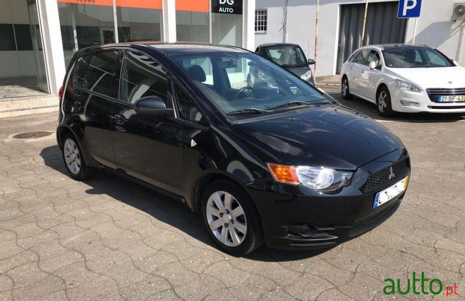 2009' Mitsubishi Colt 1.1 Invite Cleartec photo #1