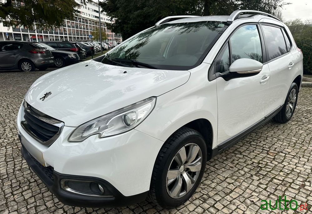 2013' Peugeot 2008 1.2 Vti Active photo #1