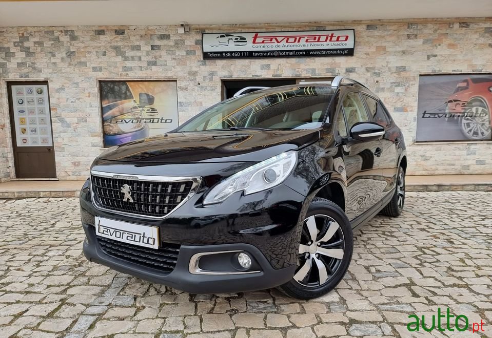 2016' Peugeot 2008 photo #1