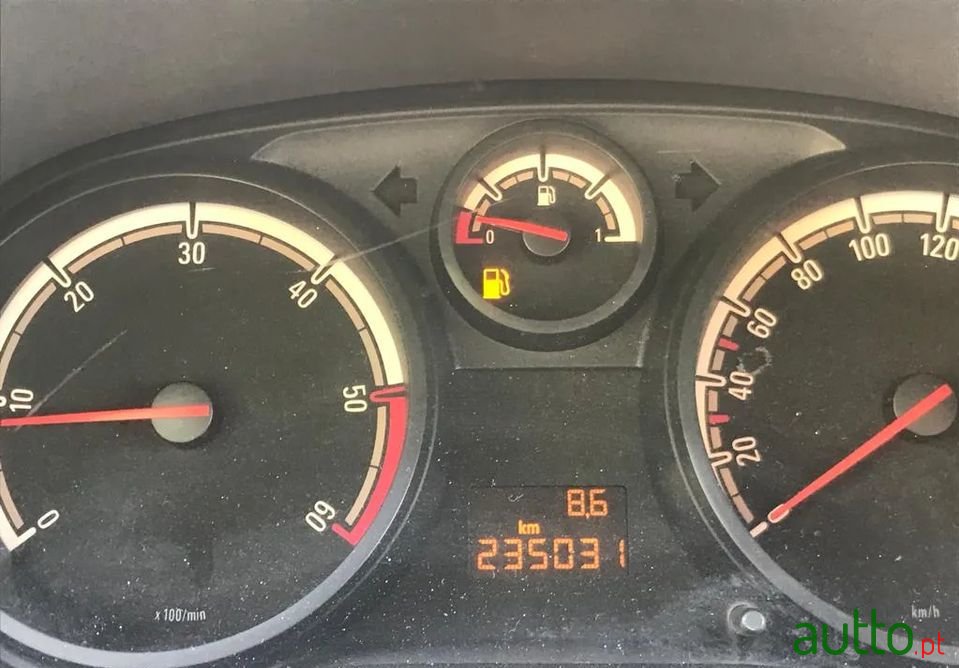 2010' Opel Corsa photo #5