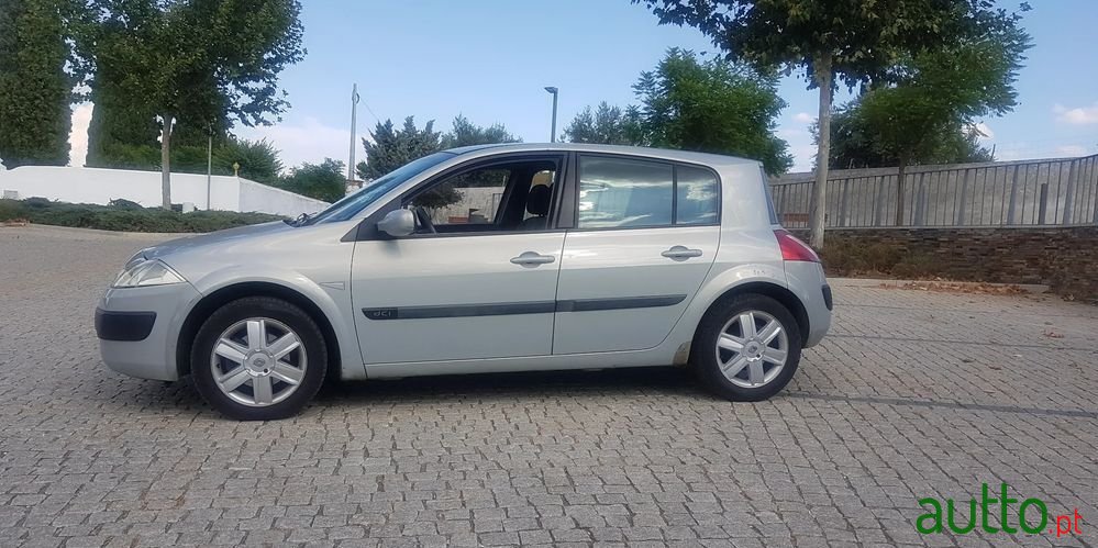 2003' Renault Megane photo #3