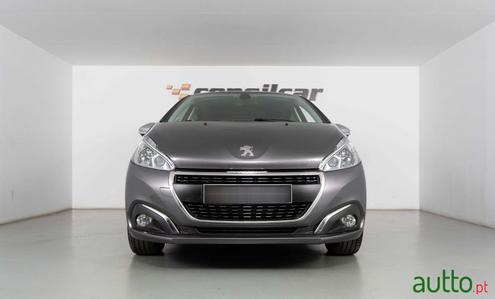 2019' Peugeot 208 photo #3