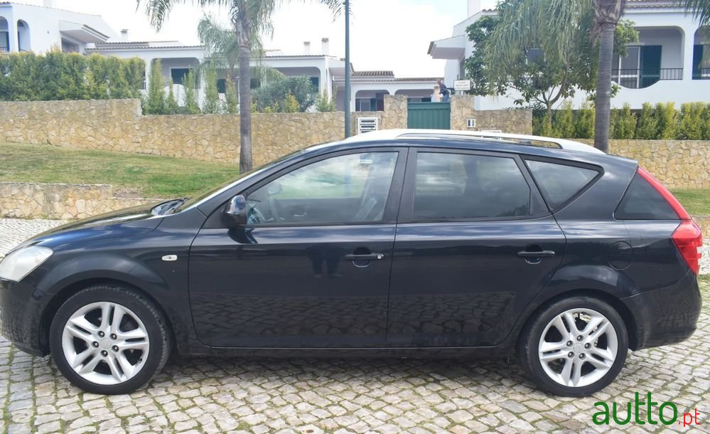 2008' Kia Ceed Sw photo #4