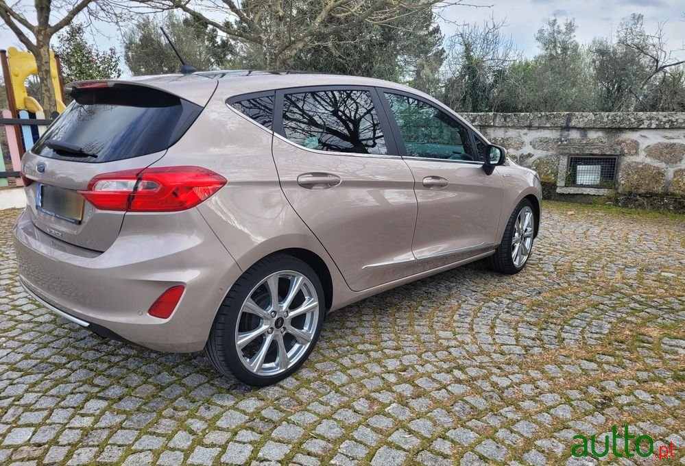 2017' Ford Fiesta photo #6