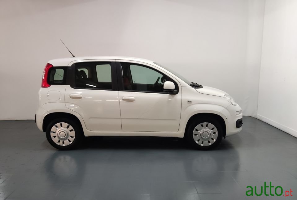 2018' Fiat Panda photo #4