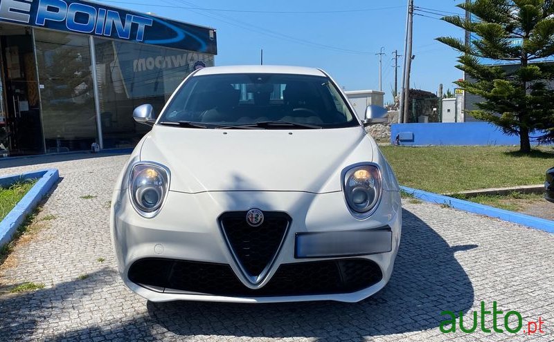 2018' Alfa Romeo MiTo 0.9 T Twinair Urban photo #3