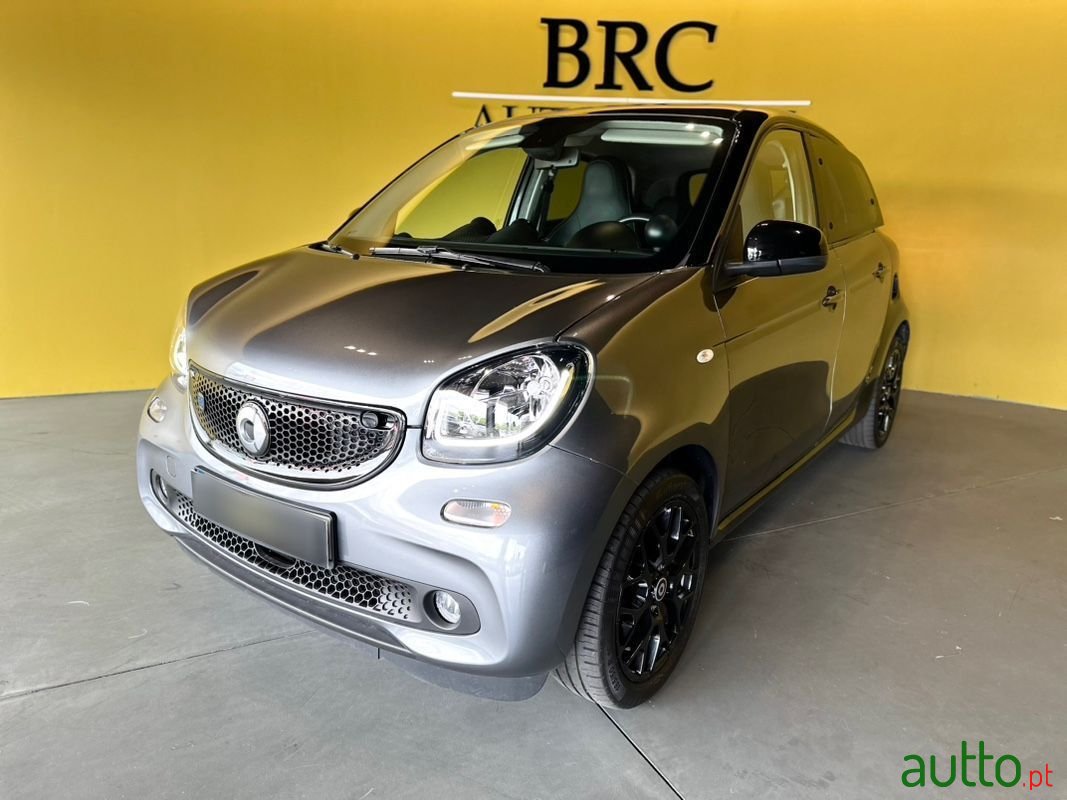2019' Smart Forfour photo #1