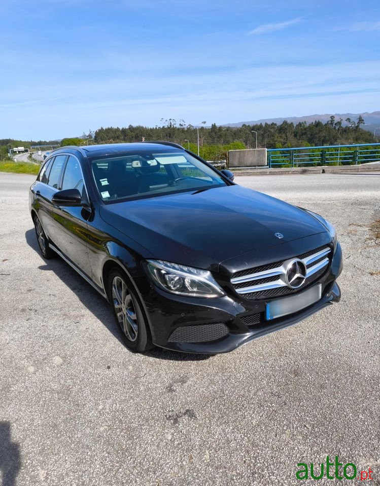 2017' Mercedes-Benz C 300 photo #1