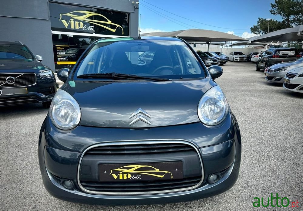 2012' Citroen C1 1.0 Seduction photo #2