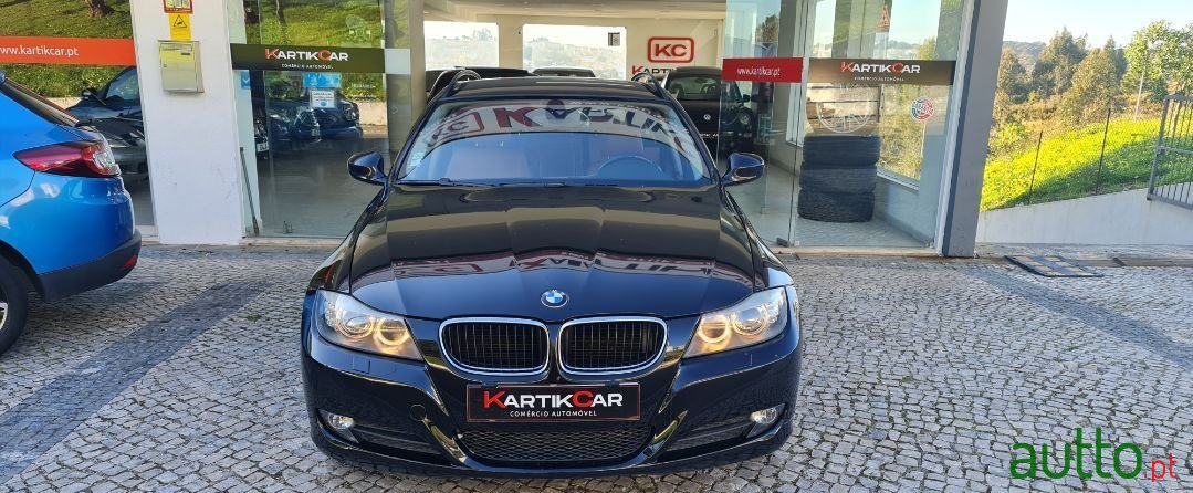 2009' BMW 320 photo #5