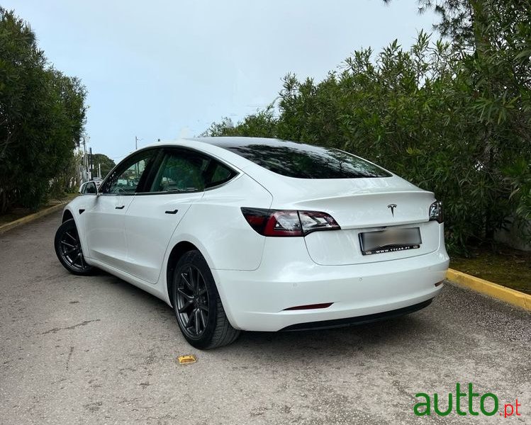 2019' Tesla Model 3 photo #3