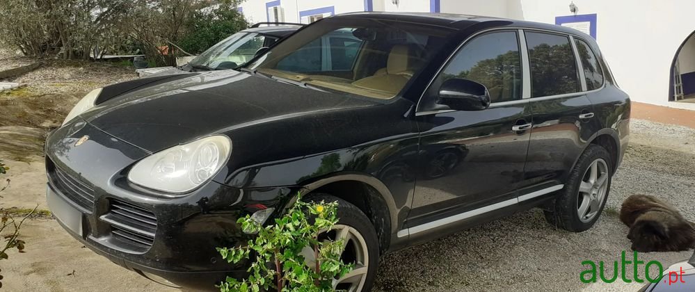 2006' Porsche Cayenne Tiptronic photo #4