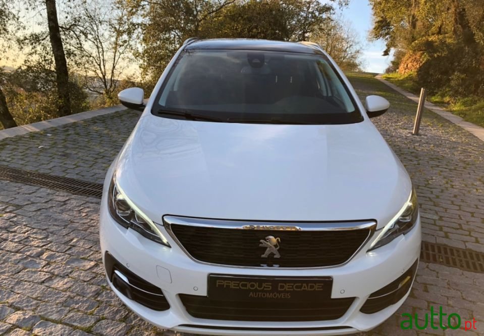 2019' Peugeot 308 Sw photo #3