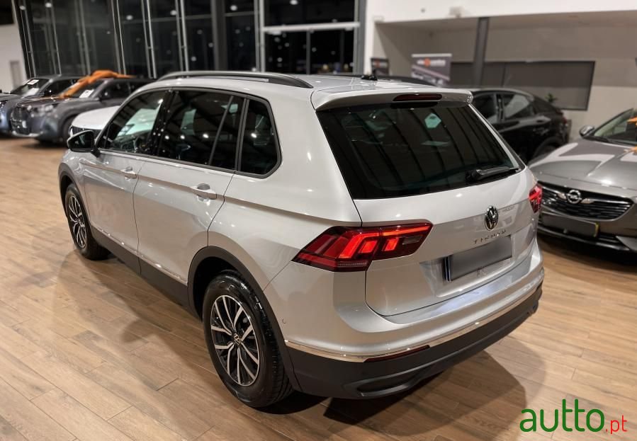 2022' Volkswagen Tiguan 1.5 Tsi Life photo #4