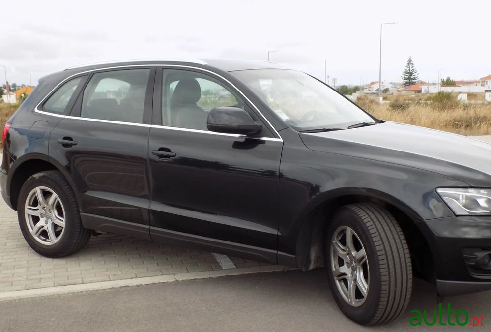 2011' Audi Q5 photo #4