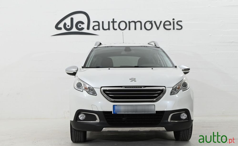 2016' Peugeot 2008 1.2 Puretech Style photo #5