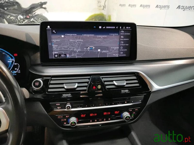 2021' BMW Série 5 E Pack photo #5