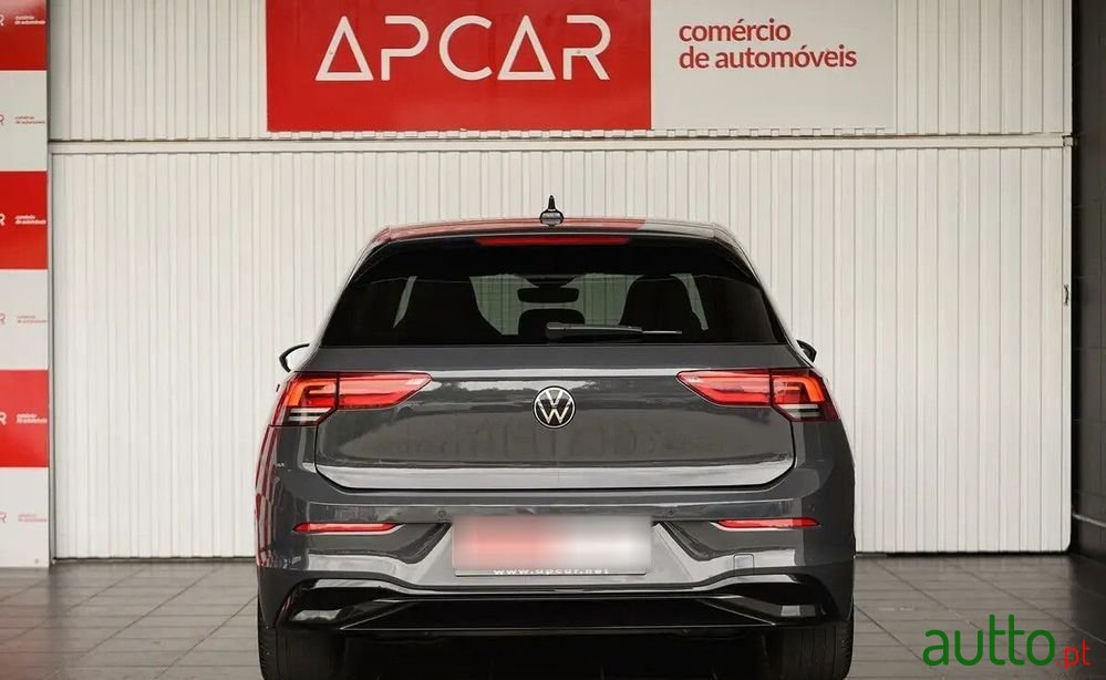 2022' Volkswagen Golf photo #4