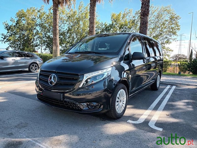 2022' Mercedes-Benz Vito Tourer photo #1