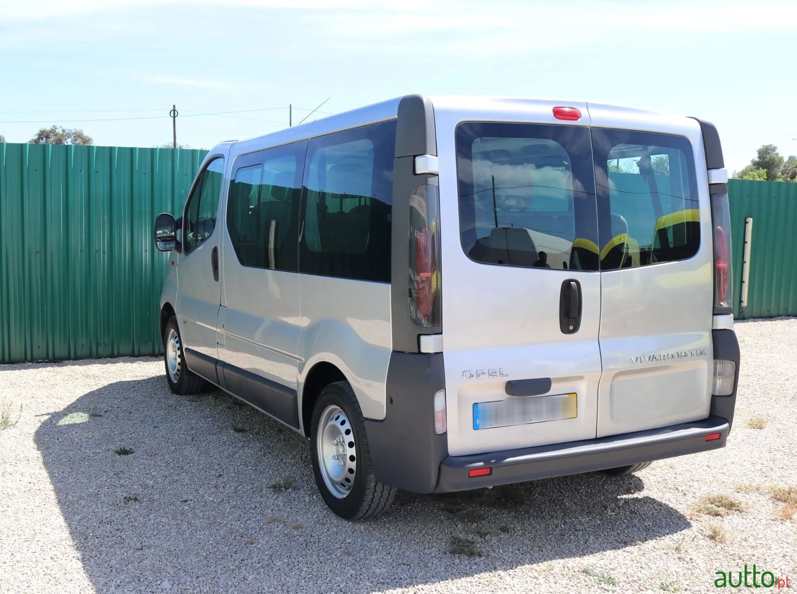 2003' Opel Vivaro photo #5