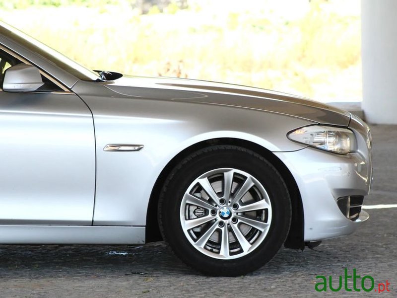 2013' BMW Série 5 D Line Luxury photo #6