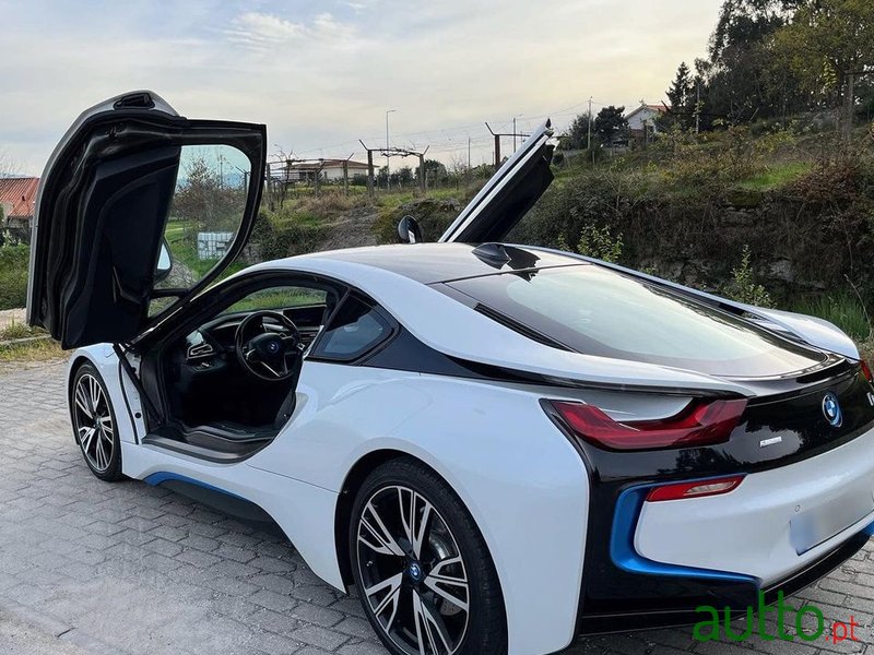 2014' BMW i8 photo #3