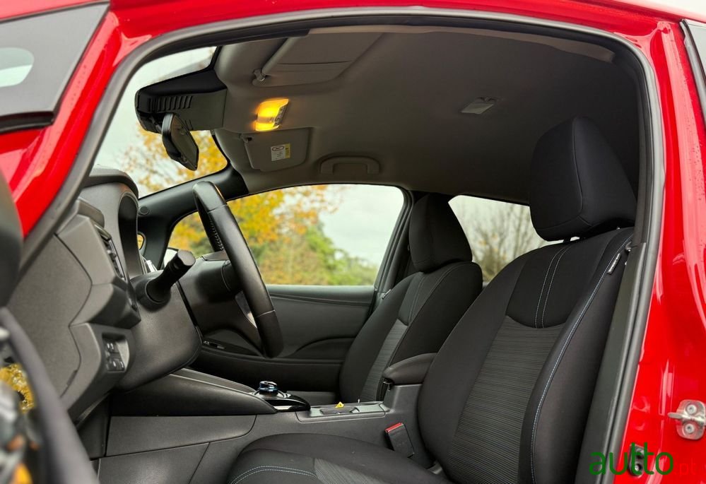 2019' Nissan Leaf Tekna photo #6