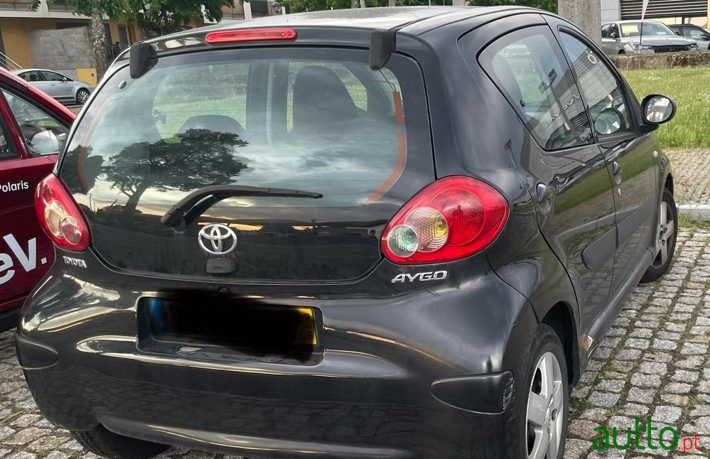 2007' Toyota Aygo photo #4