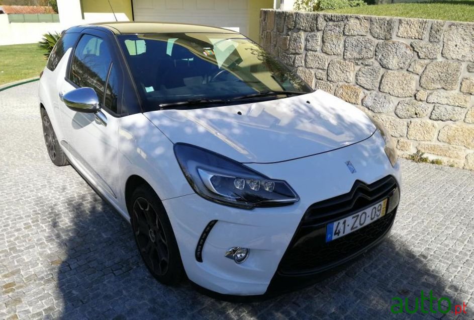 2015' DS Automobiles Ds3 photo #3