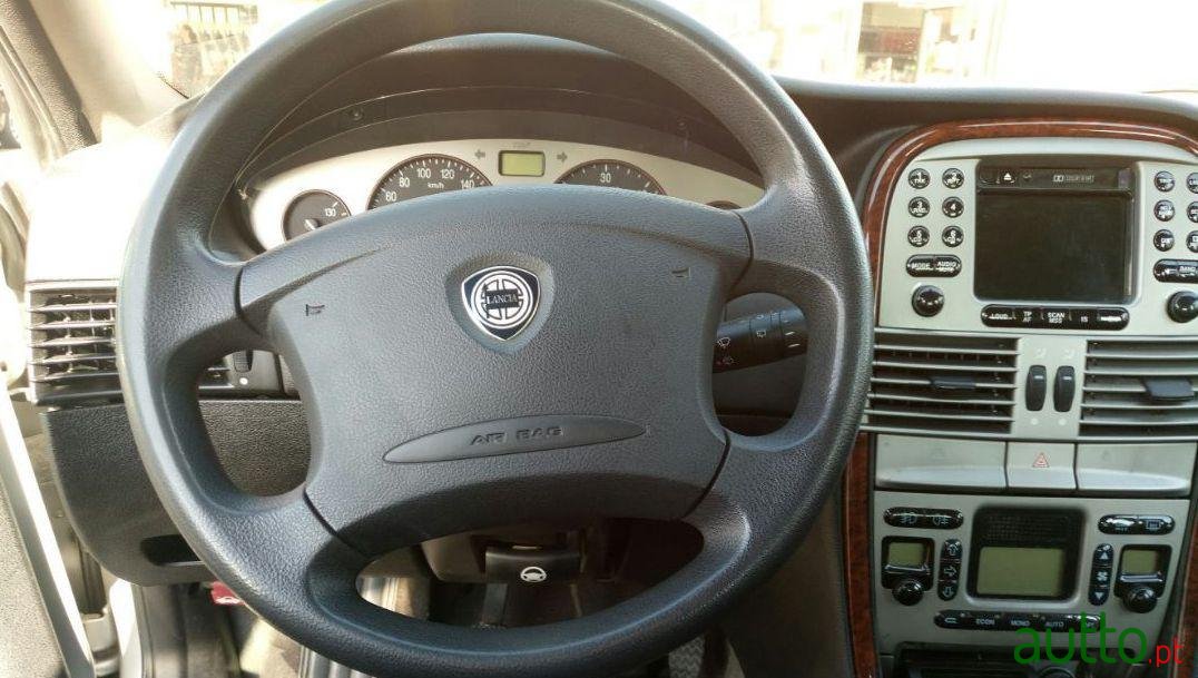 2001' Lancia Lybra Sw photo #3