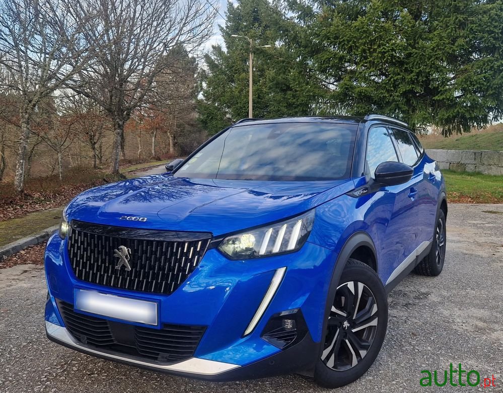 2020' Peugeot 2008 1.5 Bluehdi Gt Line photo #1