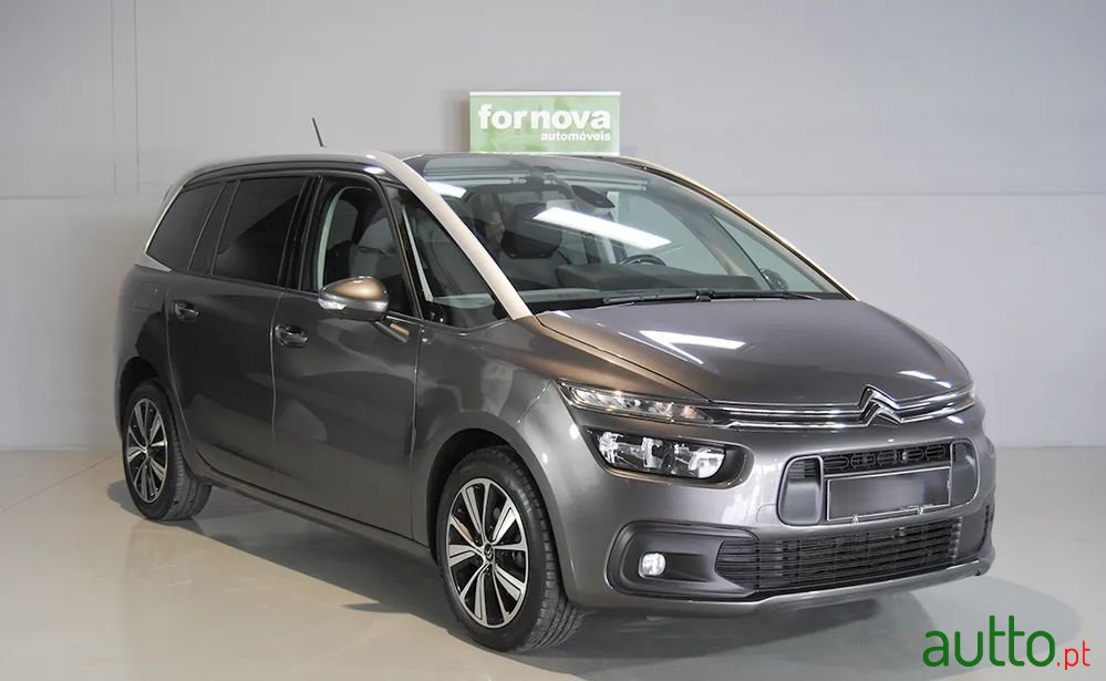 2018' Citroen C4 Grand Picasso photo #6