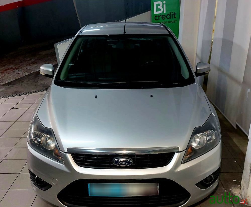 2011' Ford Focus 1.6 Tdci Trend photo #2