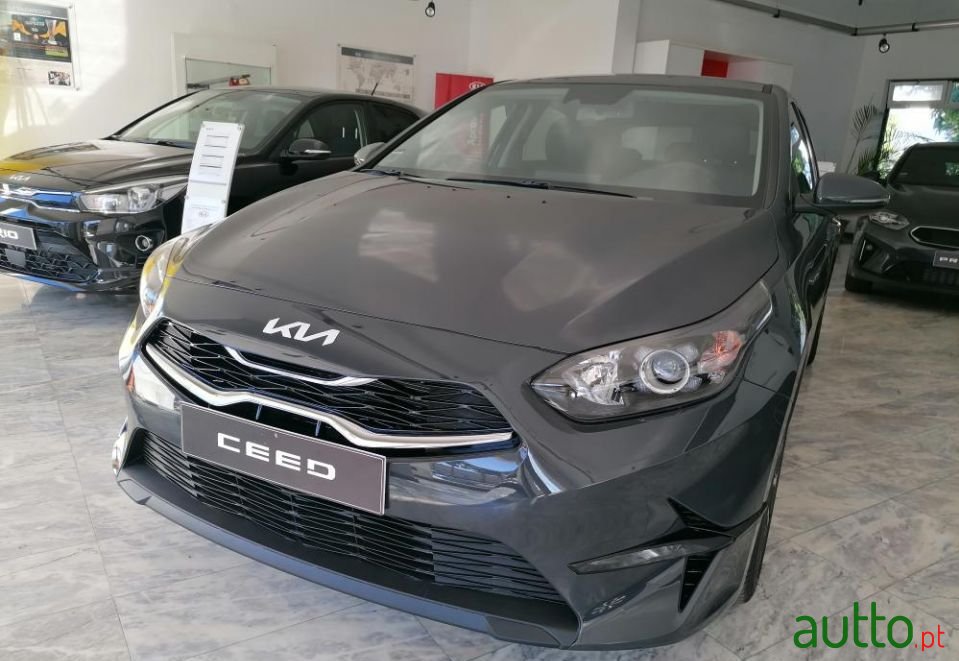 2021' Kia Ceed photo #4
