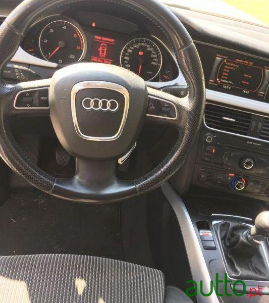 2008' Audi A4 2.0 Tdi photo #3