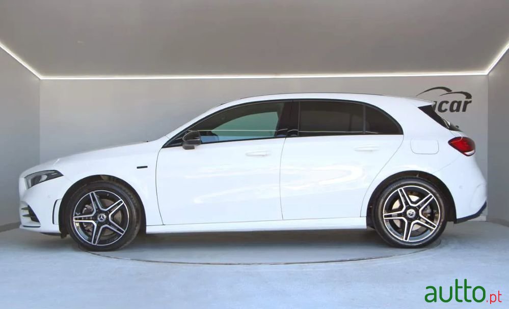 2020' Mercedes-Benz A 250 E Amg Line photo #4