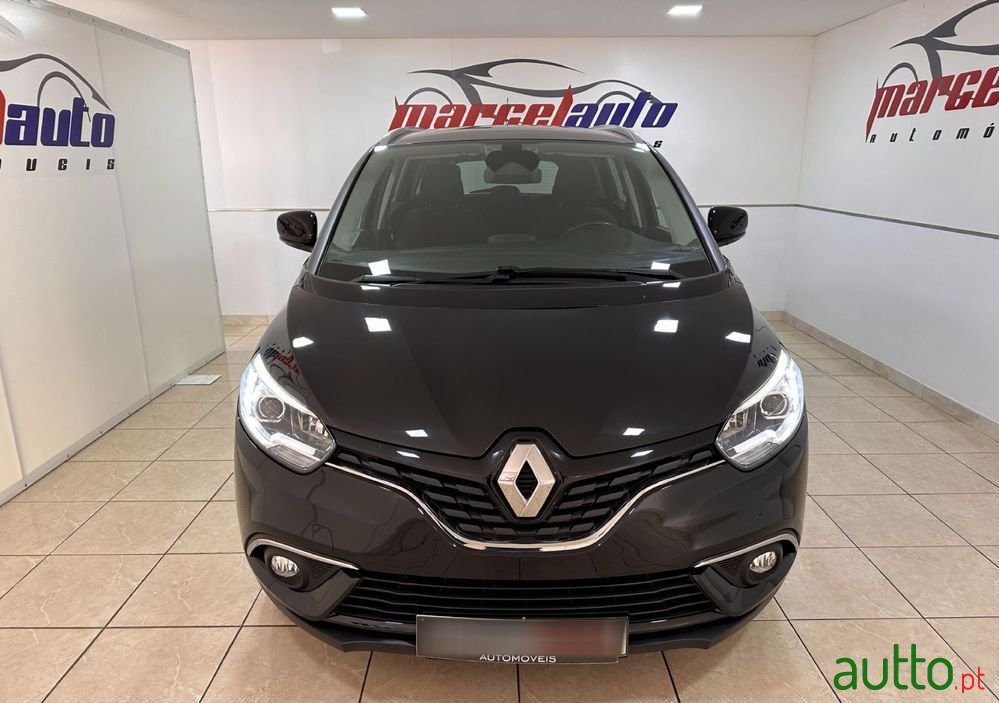 2019' Renault Grand Scenic photo #2