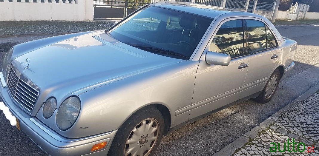 1998' Mercedes-Benz E-300 photo #1