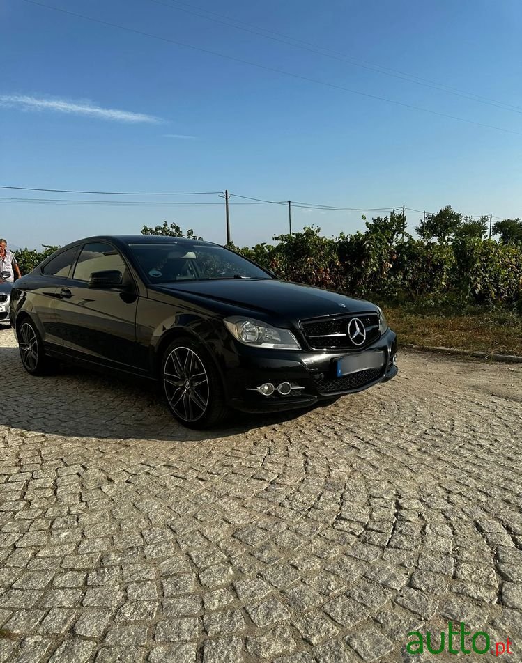 2012' Mercedes-Benz C 250 Cdi Be Aut. photo #2