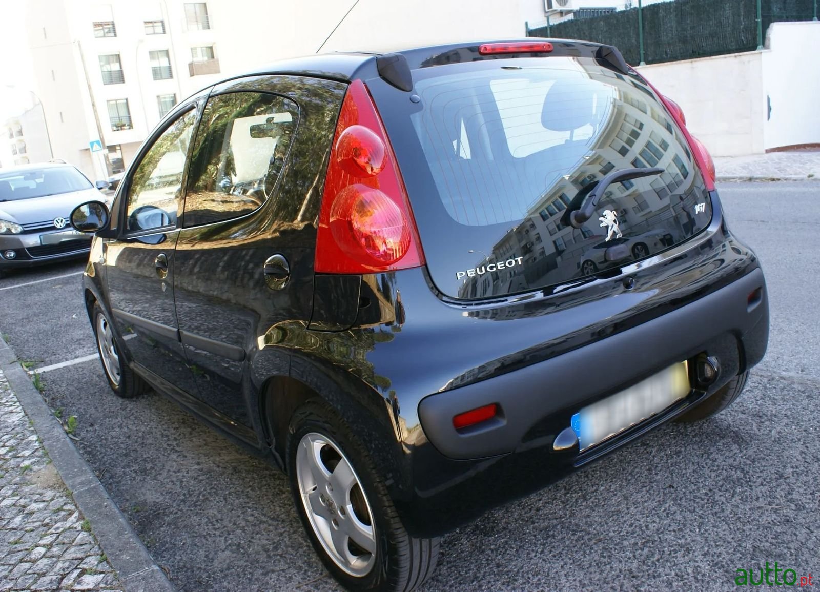2010' Peugeot 107 photo #5