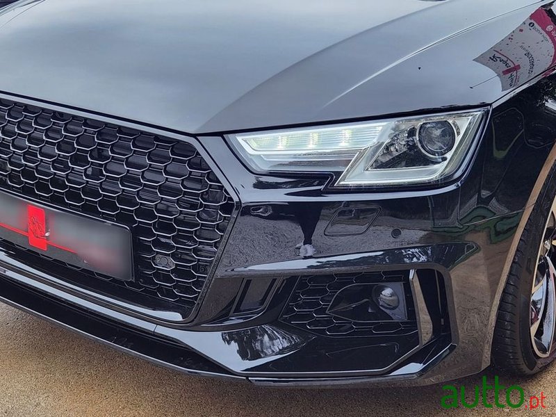 2018' Audi A4 Avant photo #4