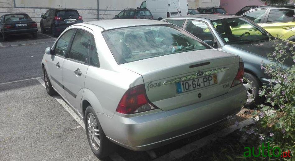 2000' Ford Focus Ghia 1.8 Tddi 90Cv photo #5