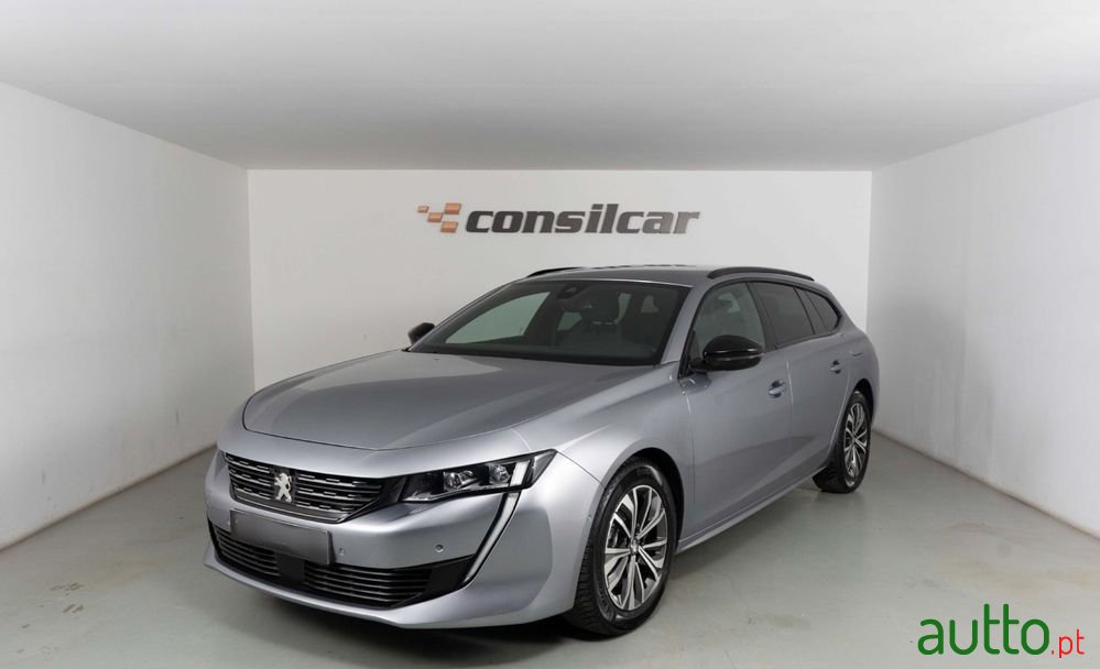 2023' Peugeot 508 Sw photo #1