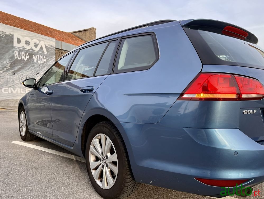 2016' Volkswagen Golf Variant photo #6