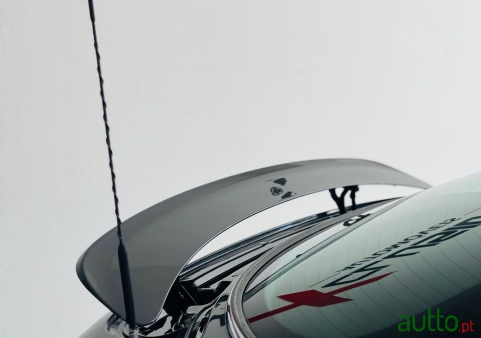 2014' MINI Coupe photo #3