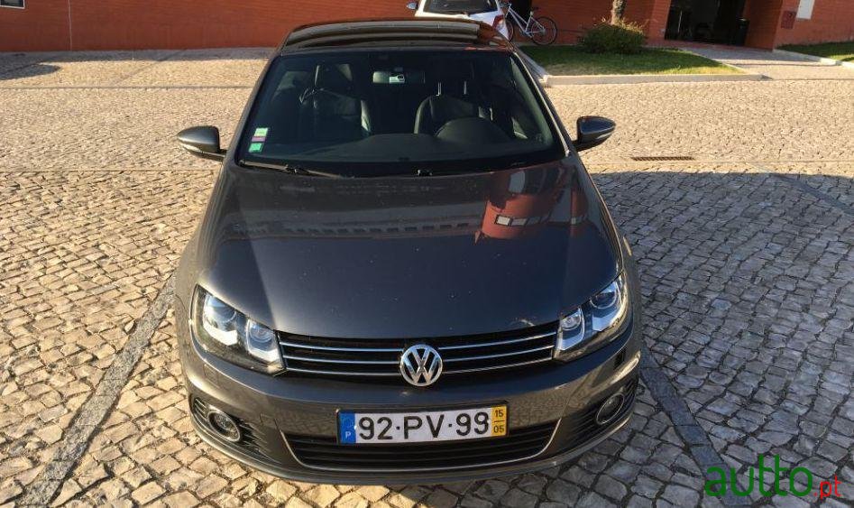 2015' Volkswagen Eos photo #2