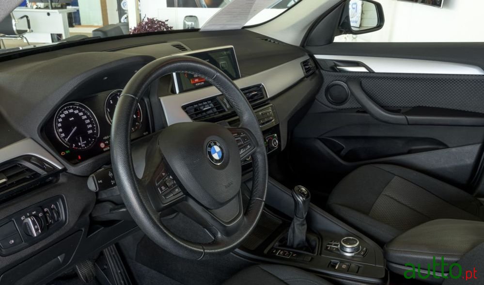 2020' BMW X1 photo #6