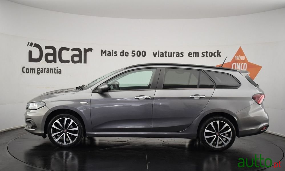 2020' Fiat Tipo Station Wagon photo #4